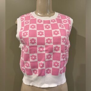 Pink and white daisy vest
